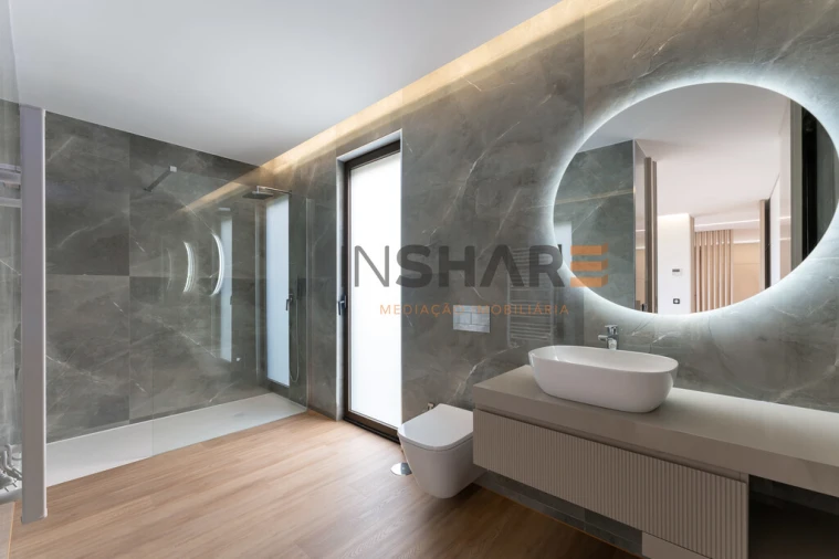 Moradia T4 para Venda em Lagos (São Sebastião e Santa Maria) Foto 19