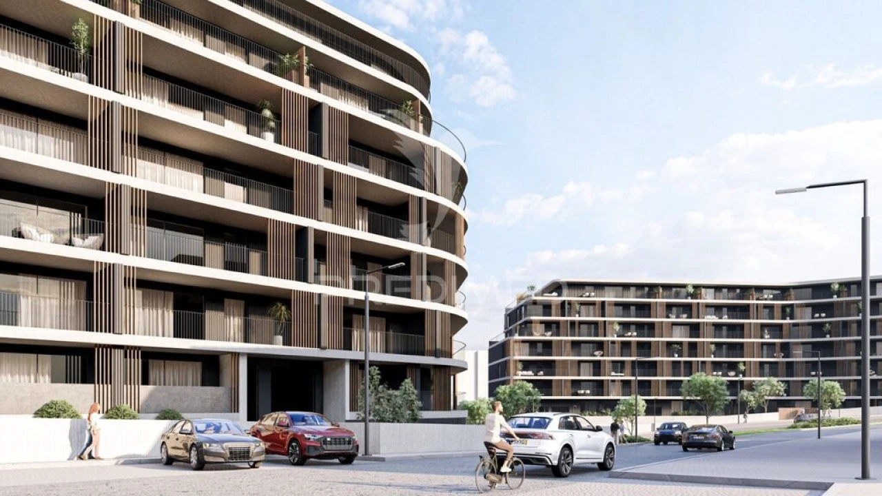 Apartamento T1 para Venda em Oliveira do Douro Foto 12