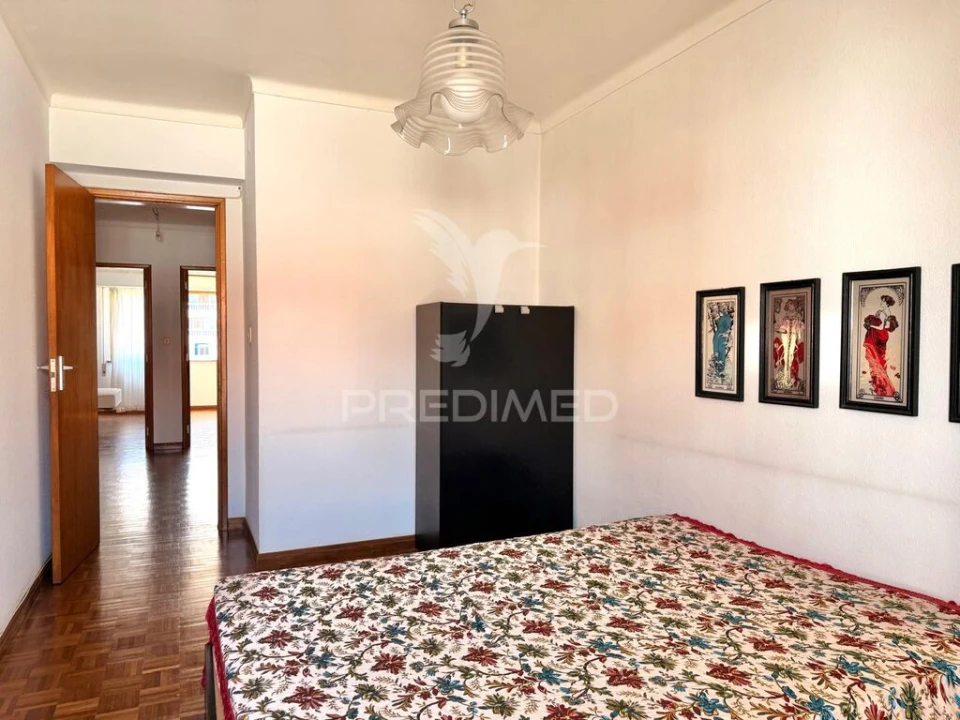 Apartamento T3 para Venda em Sines Foto 12