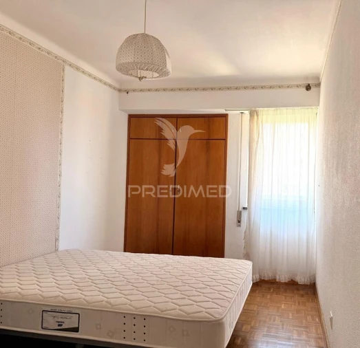 Apartamento T3 para Venda em Sines Foto 14