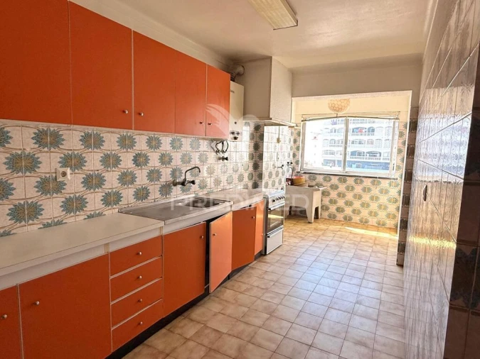 Apartamento T3 para Venda em Sines Foto 6