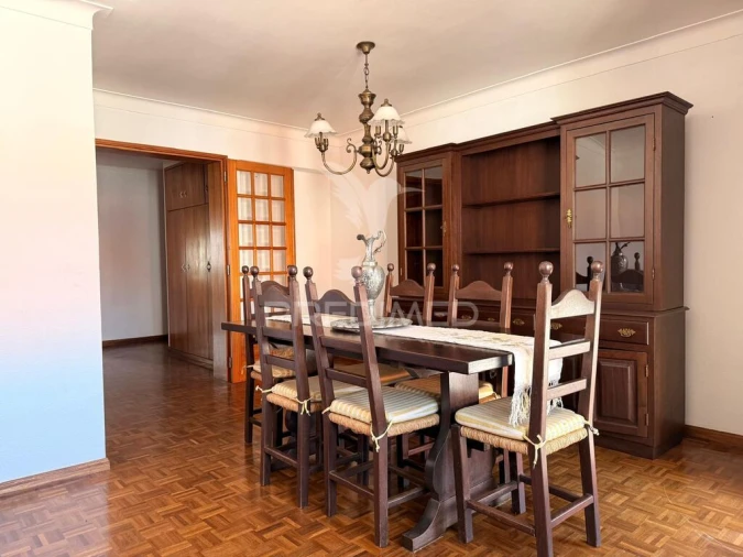 Apartamento T3 para Venda em Sines Foto 2