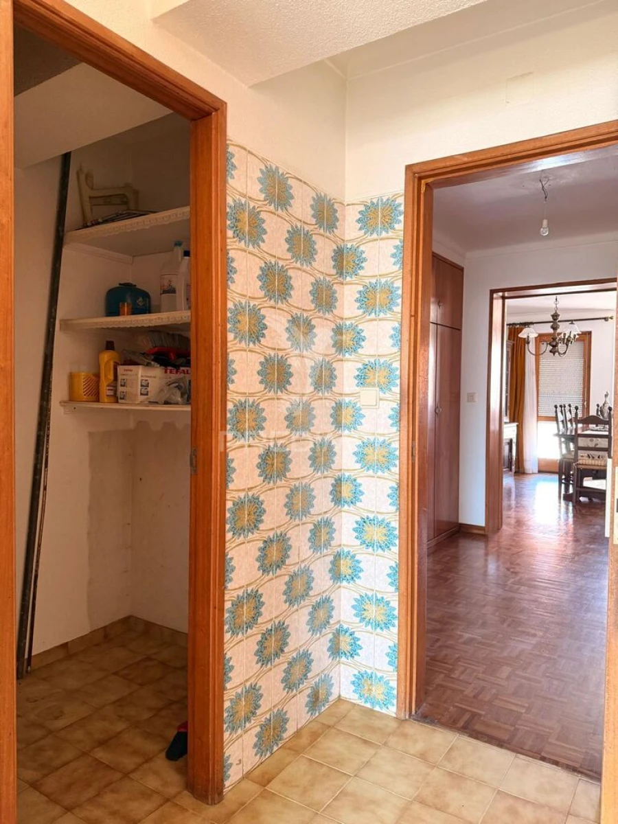 Apartamento T3 para Venda em Sines Foto 9