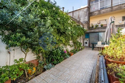 Moradia T2 para Venda em Paranhos