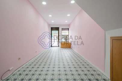Moradia T2 para Venda em Paranhos