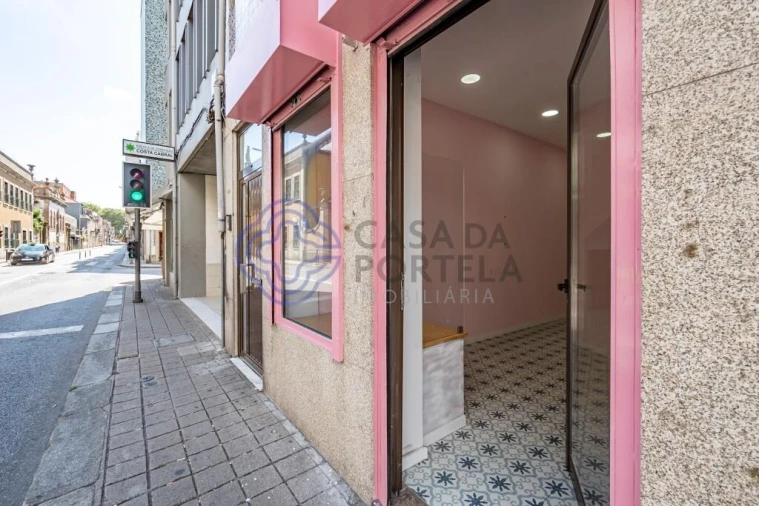 Moradia T2 para Venda em Paranhos Foto 3