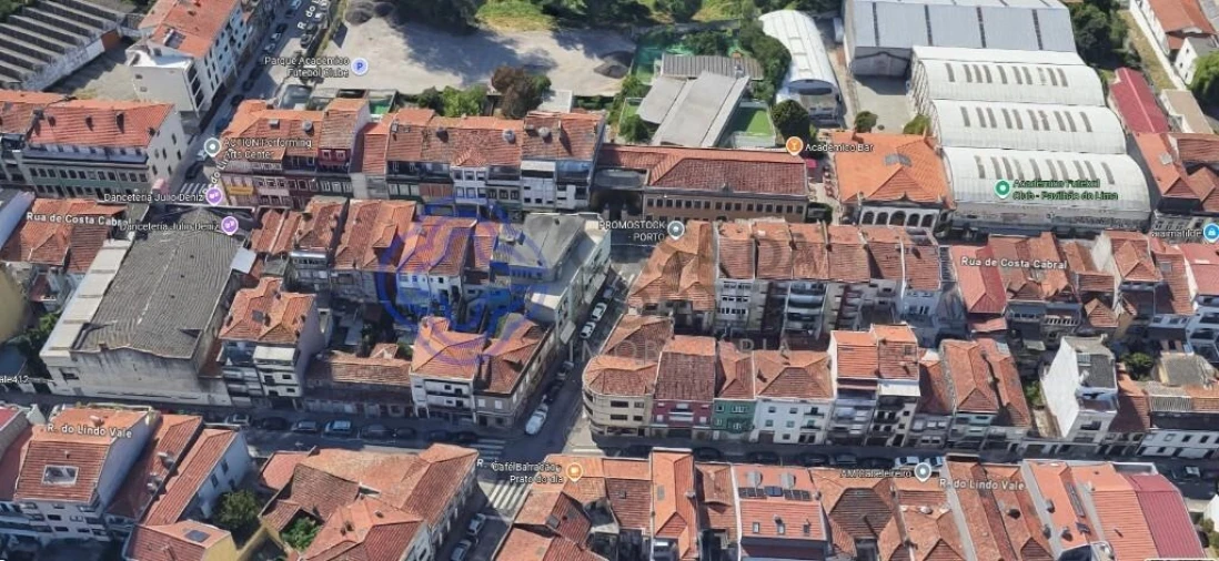 Moradia T2 para Venda em Paranhos Planta 1