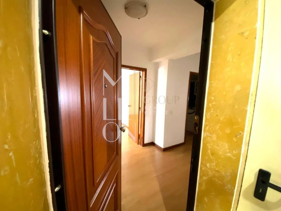 Apartamento T3 para Venda em São Domingos de Rana Foto 4