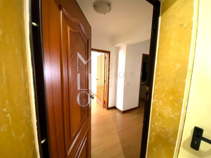 Apartamento T3 para Venda em São Domingos de Rana Foto 4