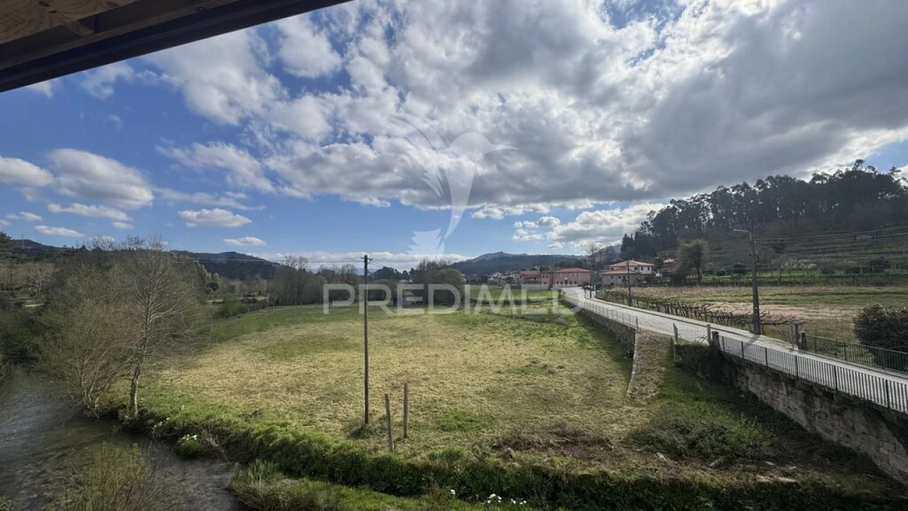 Terreno para Venda em Alvora e Loureda Foto 7