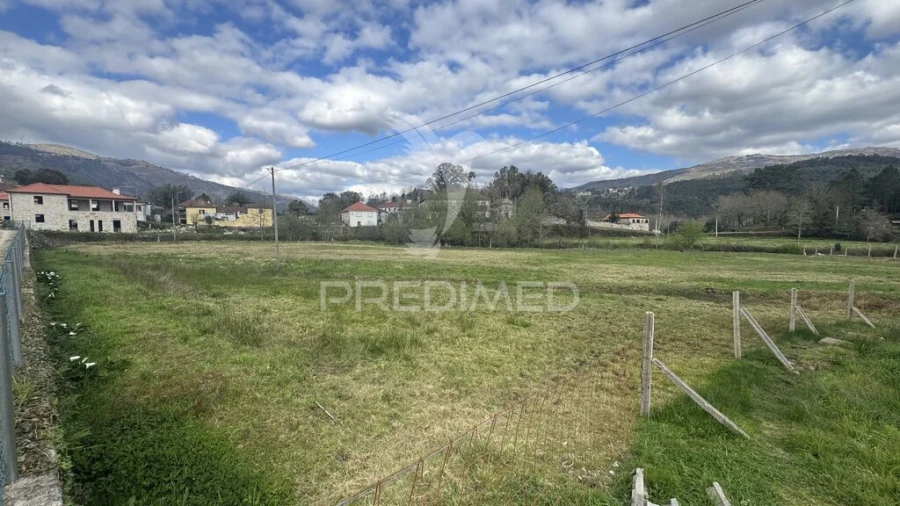 Terreno para Venda em Alvora e Loureda Foto 17
