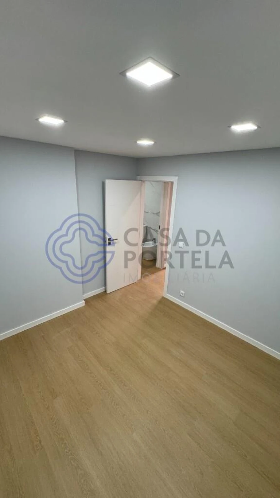 Apartamento T2 para Venda em Santa Marinha e São Pedro da Afurada Foto 14
