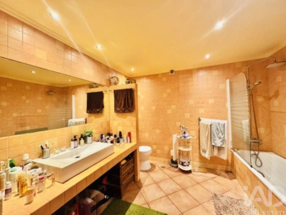 Apartamento T2 para Venda em Almada, Cova da Piedade, Pragal e Cacilhas Foto 8