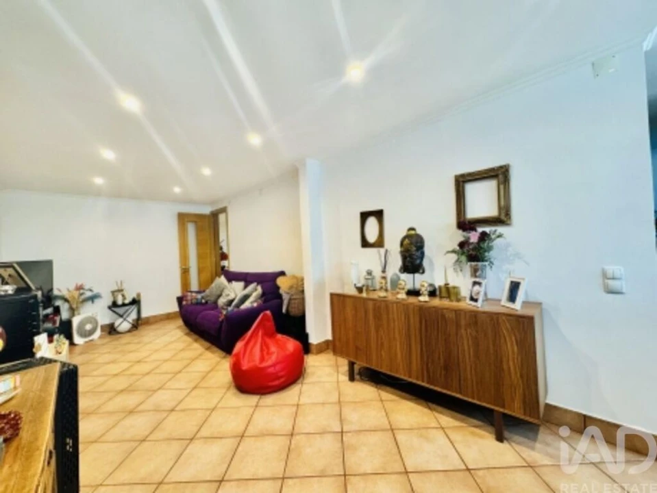 Apartamento T2 para Venda em Almada, Cova da Piedade, Pragal e Cacilhas Foto 1