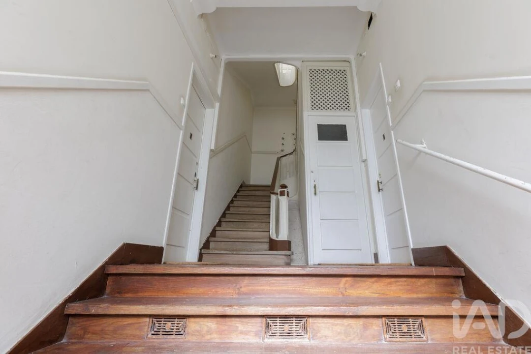 Apartamento T5 para Venda em Almada, Cova da Piedade, Pragal e Cacilhas Foto 38