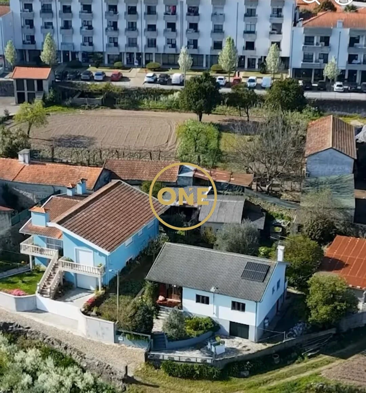 Moradia T3 para Venda em Delães Foto 1