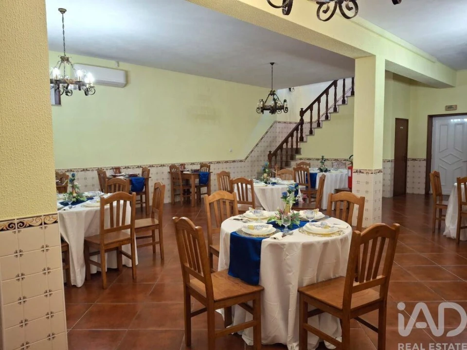 Moradia T4 para Venda em Avessadas e Rosém Foto 36