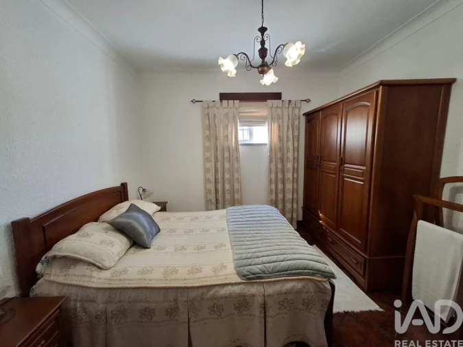 Moradia T4 para Venda em Avessadas e Rosém Foto 16