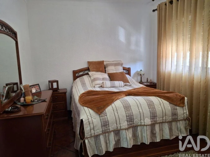 Moradia T4 para Venda em Avessadas e Rosém Foto 23