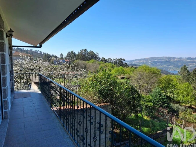 Moradia T4 para Venda em Avessadas e Rosém Foto 25