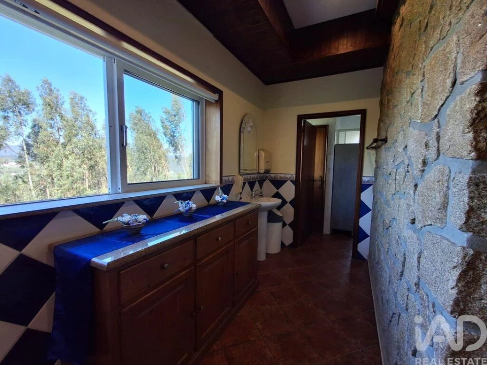 Moradia T4 para Venda em Avessadas e Rosém Foto 32