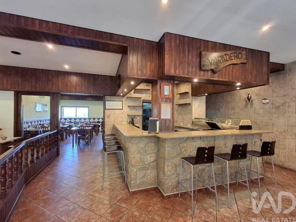 Moradia T4 para Venda em Avessadas e Rosém Foto 28