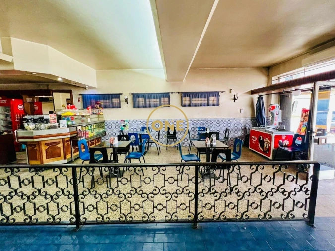 Loja para Arrendamento em Bairro Foto 6