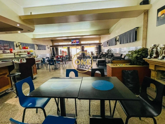 Loja para Arrendamento em Bairro Foto 3