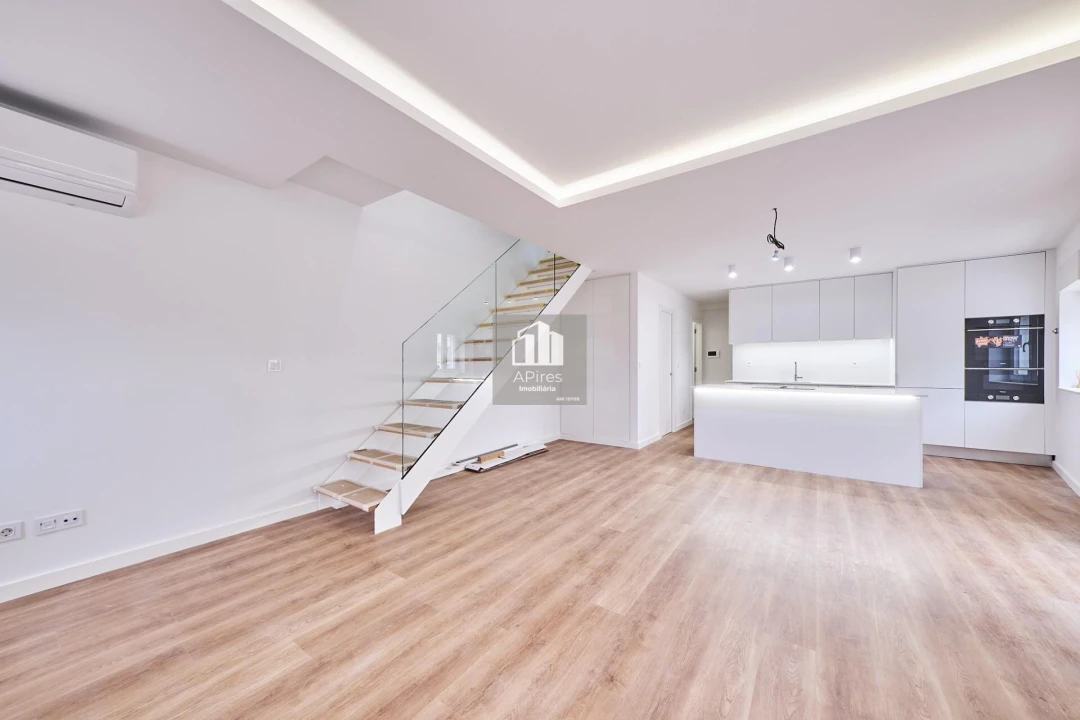 Moradia T3 para Venda em Caparica e Trafaria Foto 5