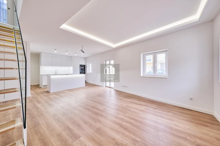 Moradia T3 para Venda em Caparica e Trafaria Foto 8