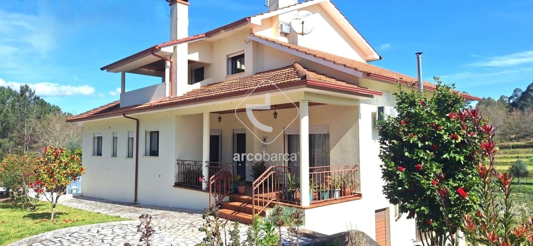 Moradia T4 para Venda em Arca e Ponte de Lima Foto 12