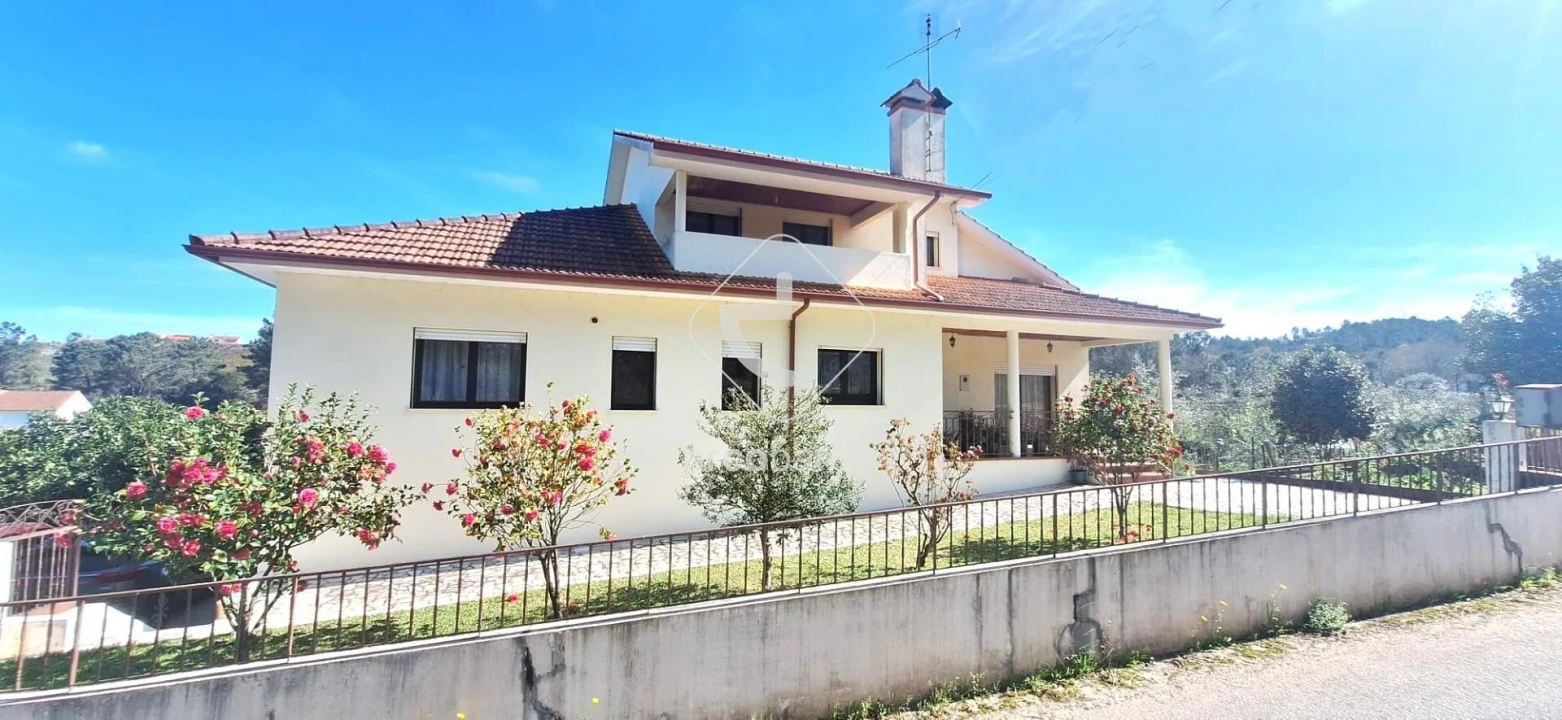 Moradia T4 para Venda em Arca e Ponte de Lima Foto 41