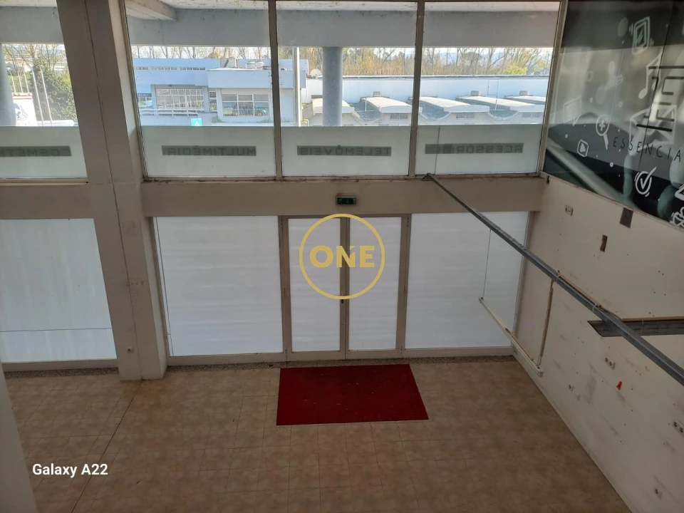 Loja para Arrendamento em Ribeirão Foto 18