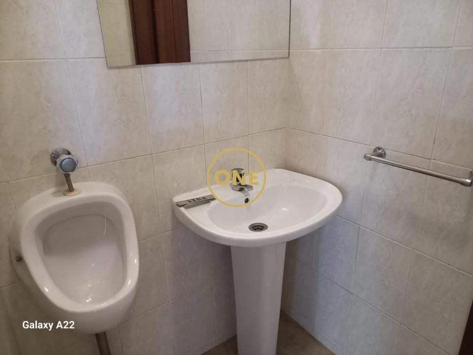 Loja para Arrendamento em Ribeirão Foto 16