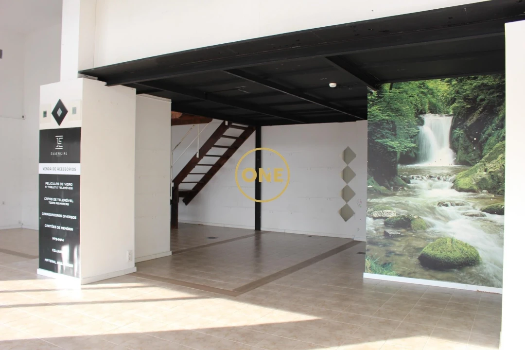 Loja para Arrendamento em Ribeirão Foto 4