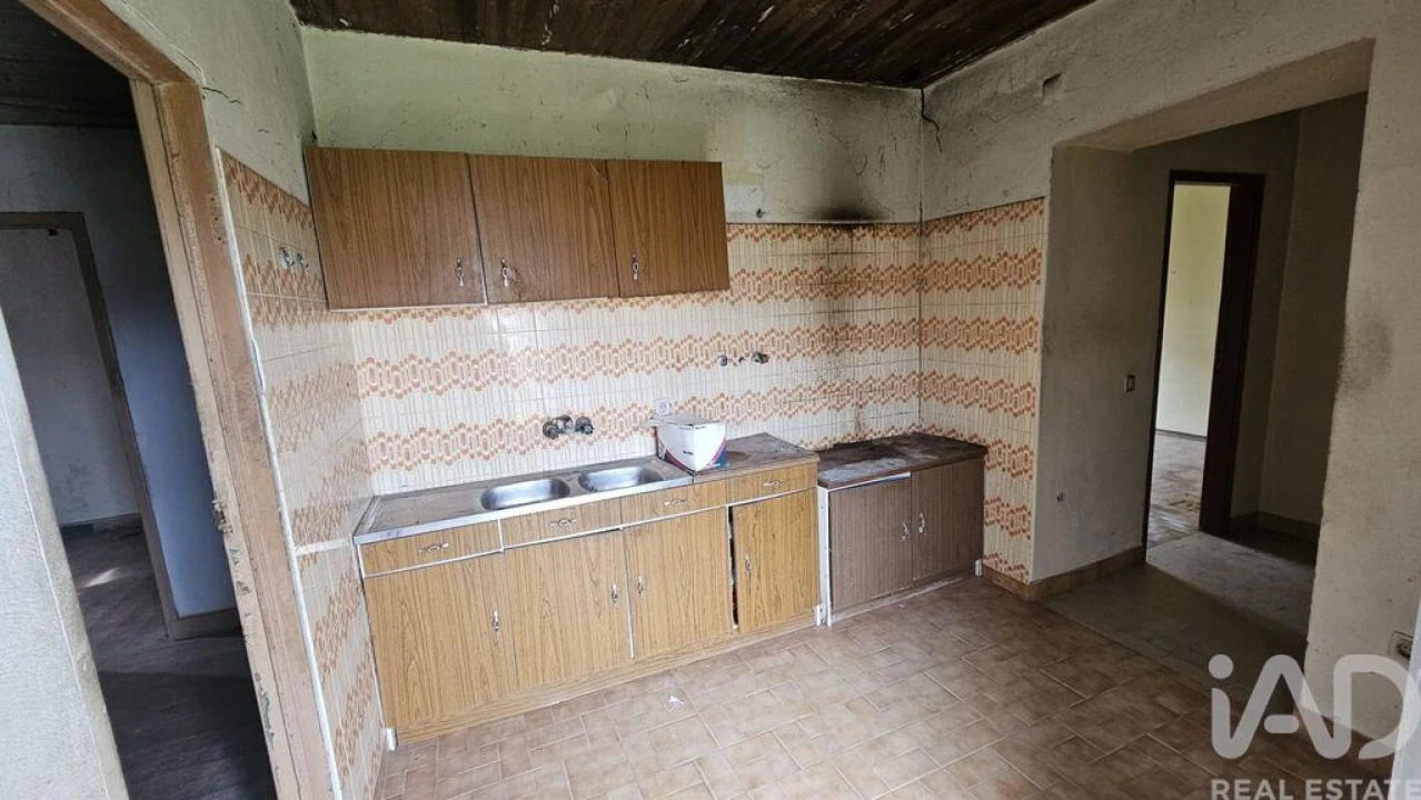 Moradia T5 para Venda em Alcobaça e Vestiaria Foto 9