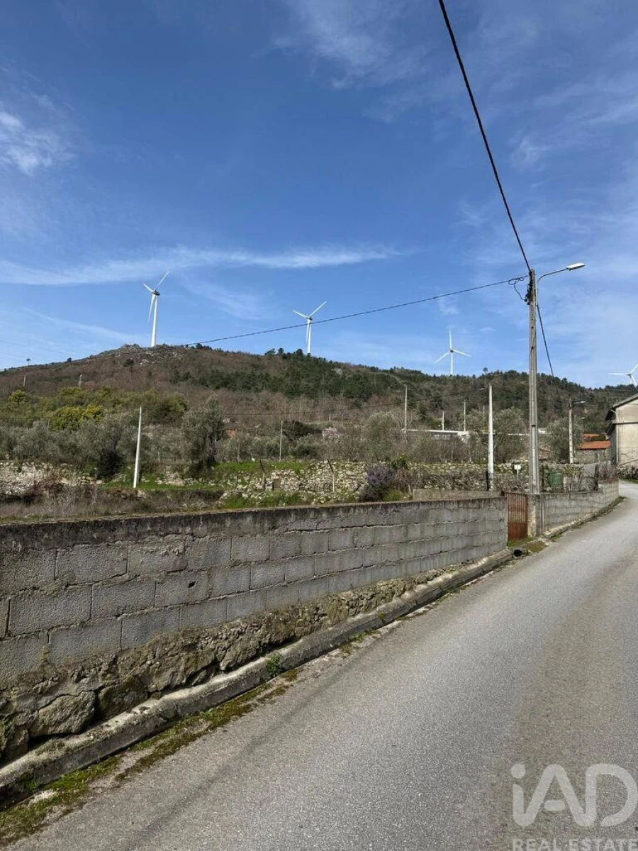 Moradia T1 para Venda em Sendim Foto 15