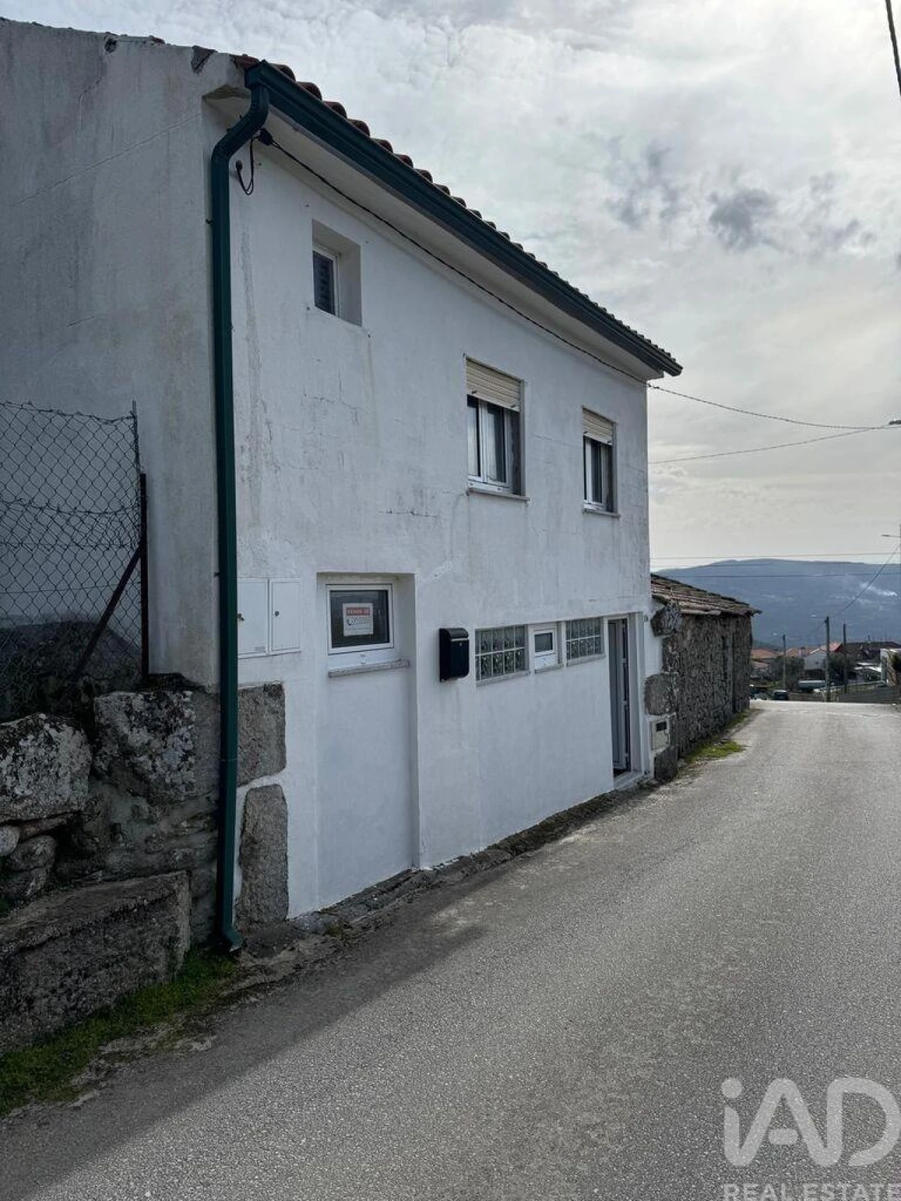 Moradia T1 para Venda em Sendim Foto 2