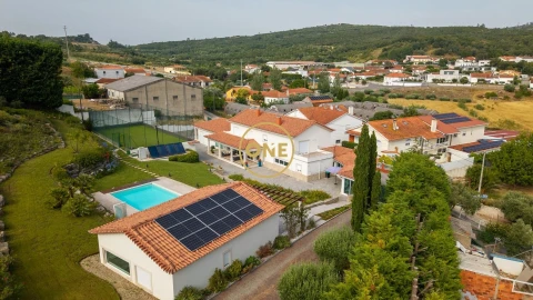 Moradia T5 para Venda em Arrimal e Mendiga