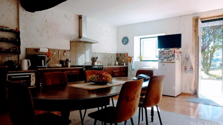 Moradia T3 para Venda em Aver-O-Mar, Amorim e Terroso Foto 4