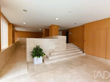 Apartamento T4 para Venda em Lumiar