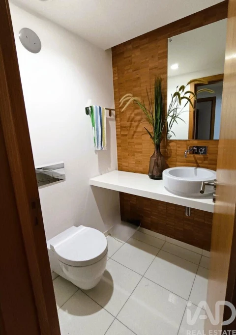 Apartamento T4 para Venda em Lumiar
