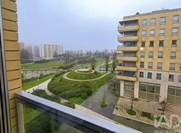 Apartamento T4 para Venda em Lumiar
