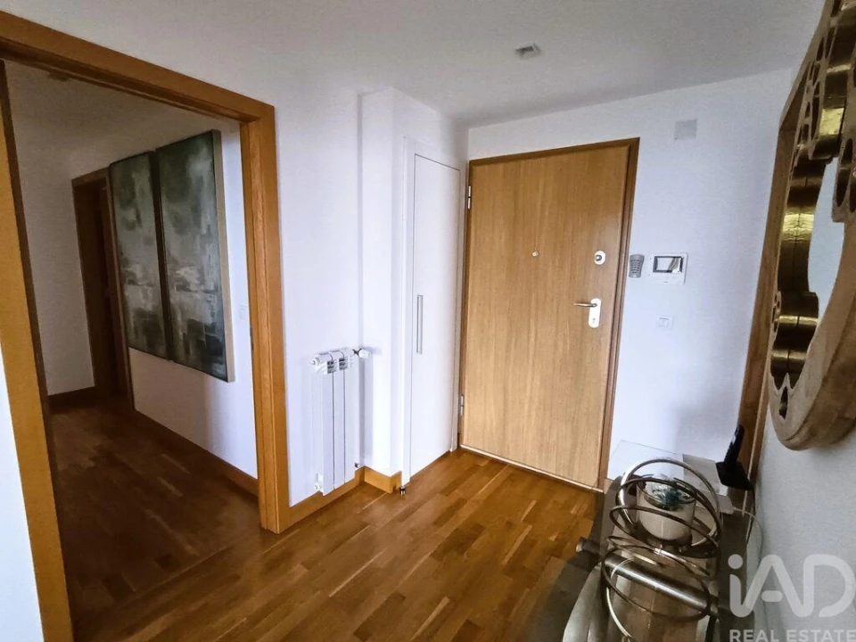 Apartamento T4 para Venda em Lumiar Foto 16
