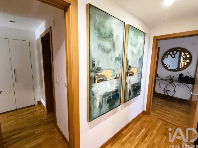Apartamento T4 para Venda em Lumiar Foto 4