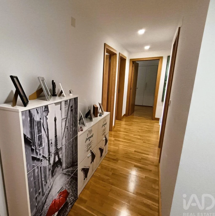 Apartamento T4 para Venda em Lumiar Foto 11