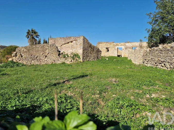 Moradia para Venda em Loule (São Sebastião) Foto 32
