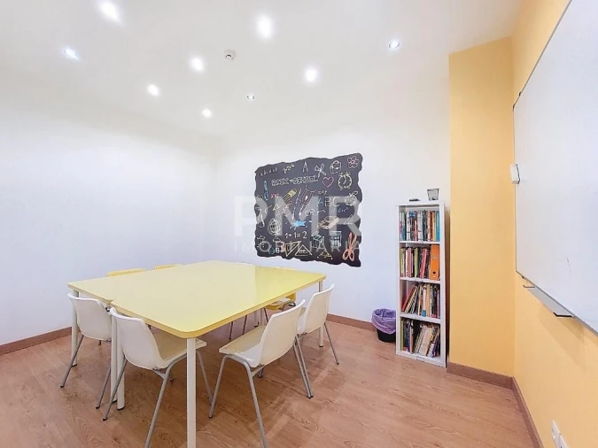 Loja para Arrendamento em Lumiar Foto 10