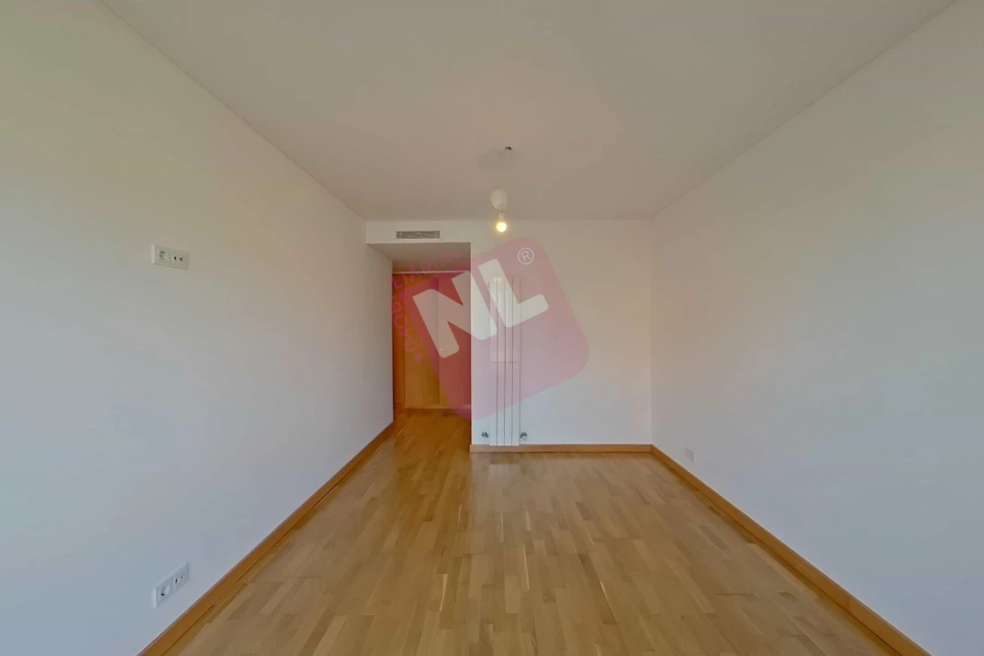 Apartamento T2 para Arrendamento em Lumiar Foto 26