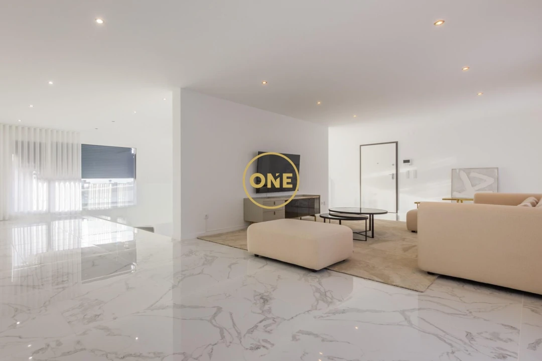 Apartamento T4 para Venda em Montijo e Afonsoeiro Foto 11